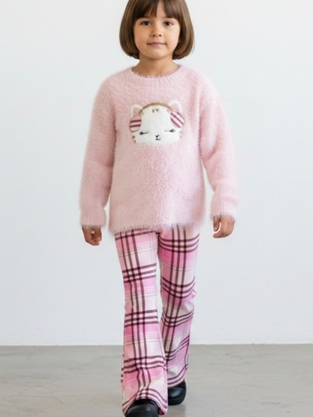 NEW b t ween Sweater Pants set Girl’s 4T Pink Long Sleeve NWT